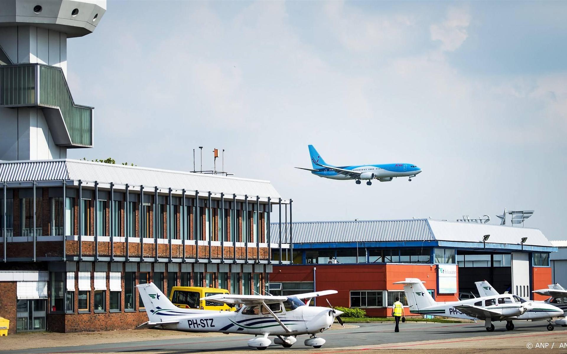 Park Sleep Fly Eelde Airport sikkom.nl
