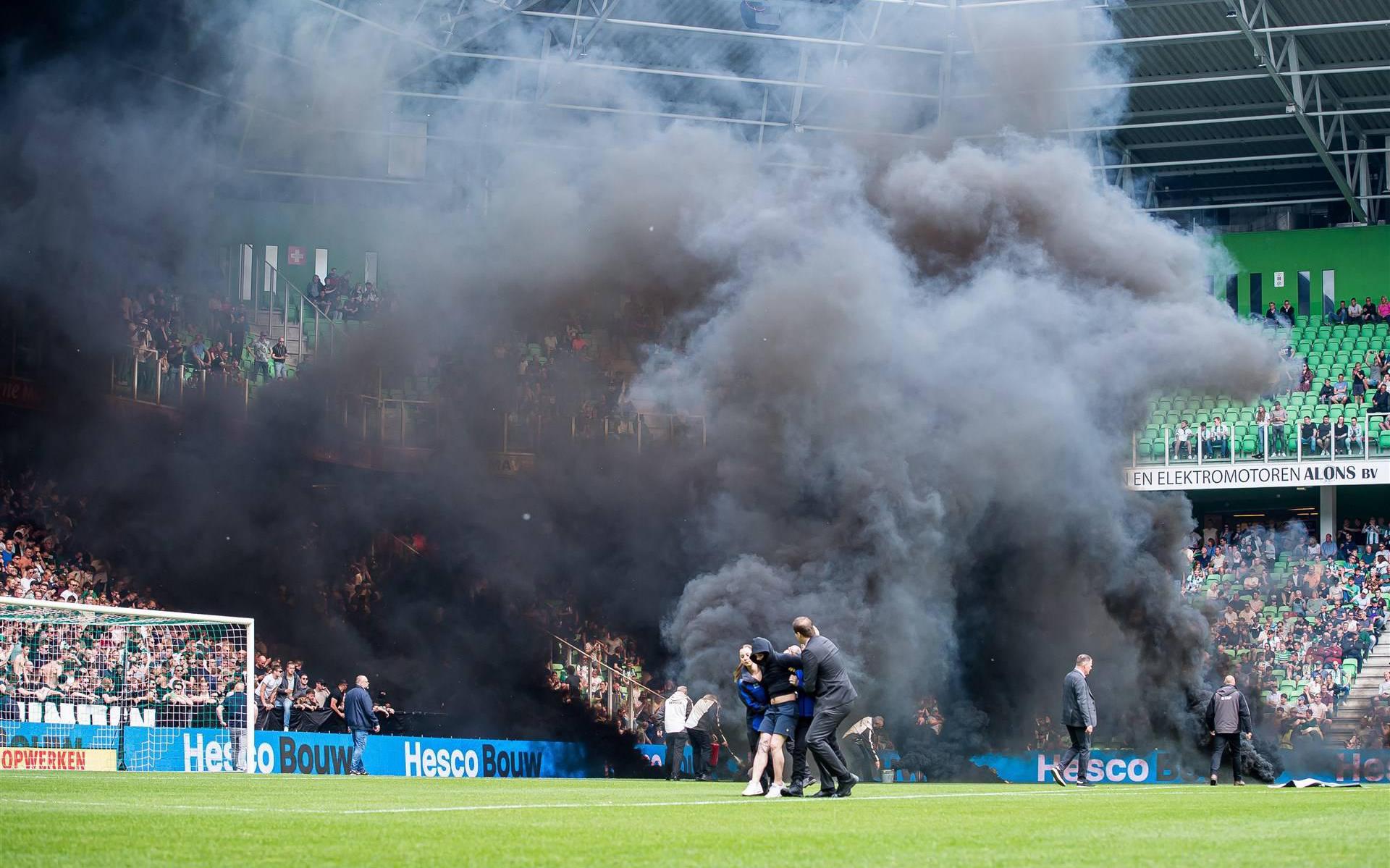 FC Groningen greep niet in na onrust uit angst voor escalatie.
