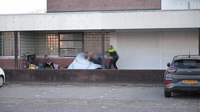 Video | Beruchte huisjesmelker aangehouden na vechtpartij met agenten in Hoogezand