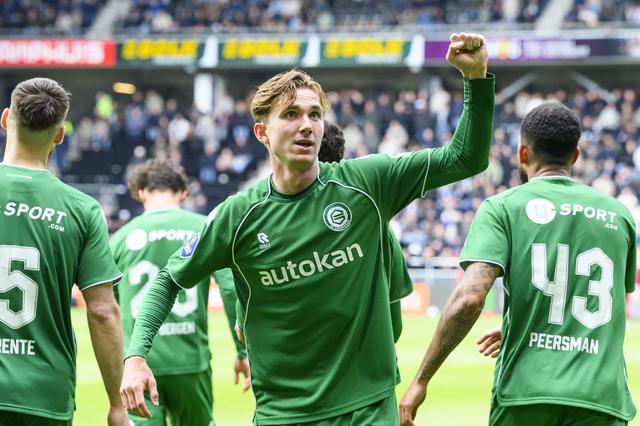 Feest voor fans van FC Groningen. Uitsupporters toch welkom in Volendam
