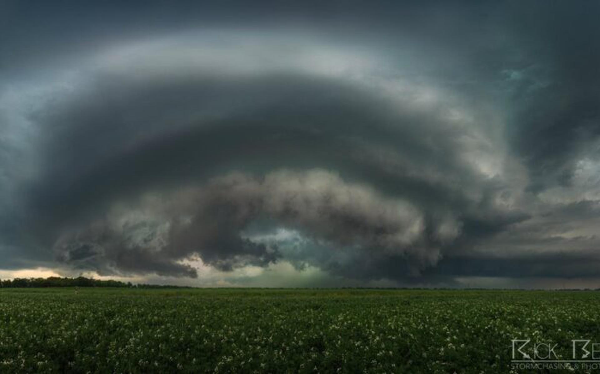 Supercell Allerzwaarste Onweersbui Gespot Ten Oosten Van Groningen